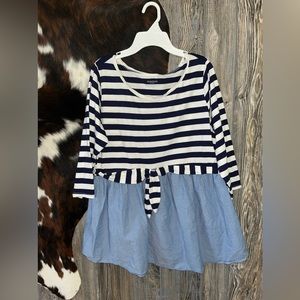 HOST PICK Motherhood Maternity size XL striped and light blue jean 3/4 sleeve